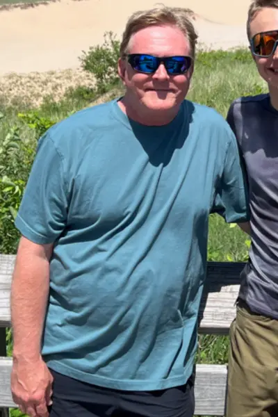 David before losing 22 pounds with the Mayo Clinic Diet