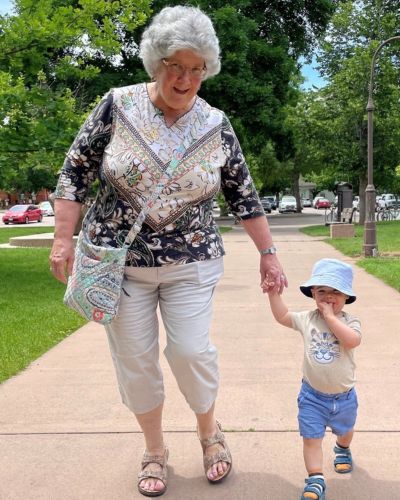 Nancy with her grandson before she joined Mayo Clinic Diet